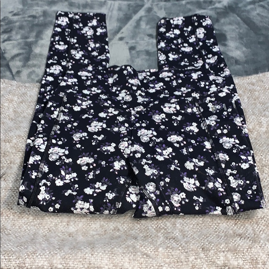 Victoria Secret Pink Floral Leggings